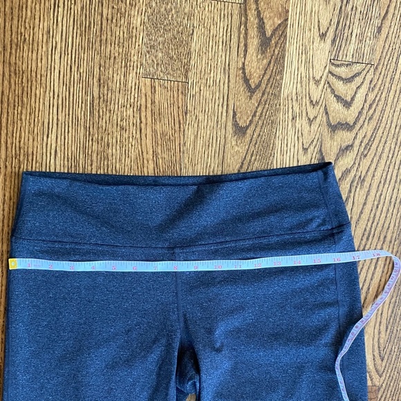 Heather-gray Athleta Fusion bootcut yoga pants, size M. Like new condition - Picture 11 of 12
